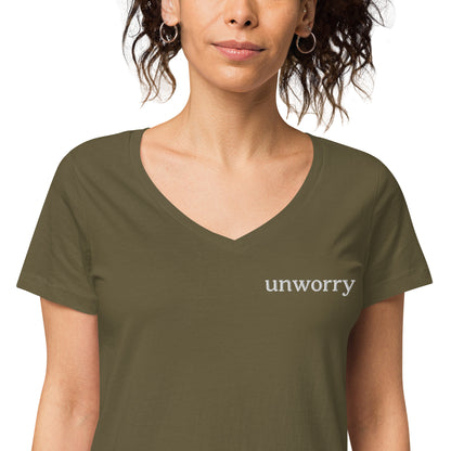 unworry embroidered women’s fitted v-neck t-shirt